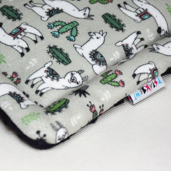 Premium Mat Plaid Blanket for the dog, Grey Lama Psiakrew Design