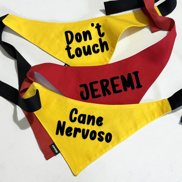 Bandana dla Psa DON'T TOUCH! Psiakrew, personalizowana wiązana chusteczka, żółta apaszka
