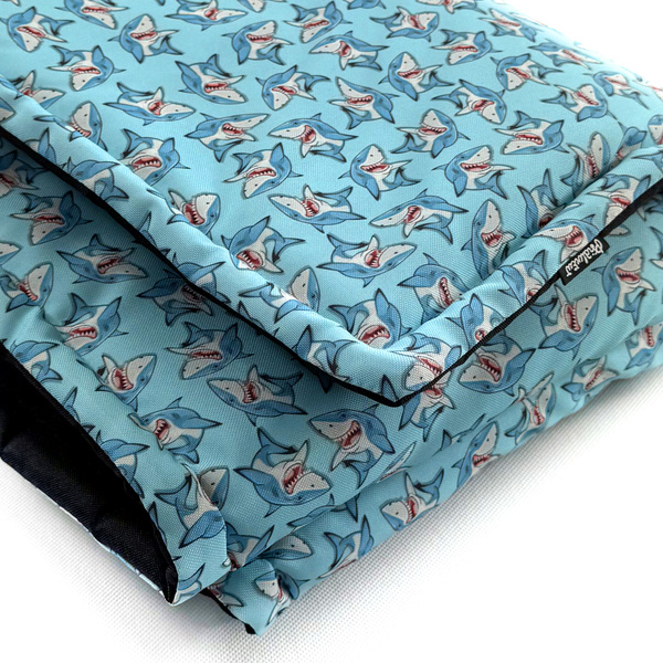 Waterproof Mat for the dog, puppy, cat, Sharks Psiakrew