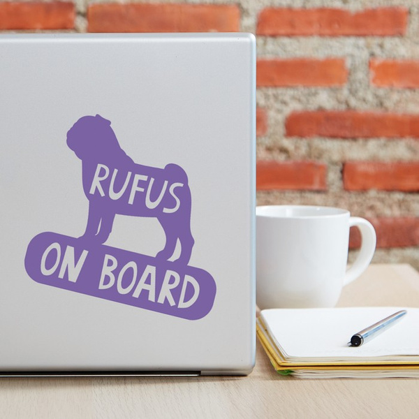 Autoaufkleber mit dem Namen des Mops Dog On Board Psiakrew