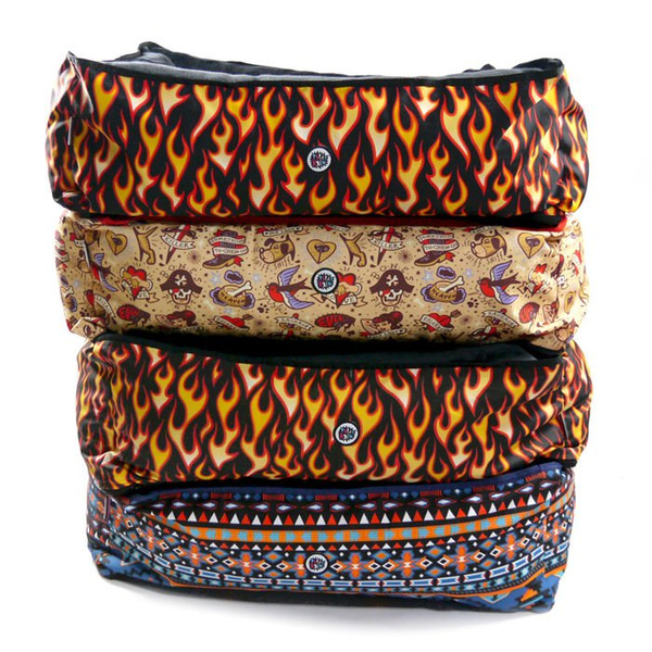 Rozbieralne Legowisko dla Psa Sorry Winnetou, Posłanie dla Pupila, indiański wzór, Psiakrew Design