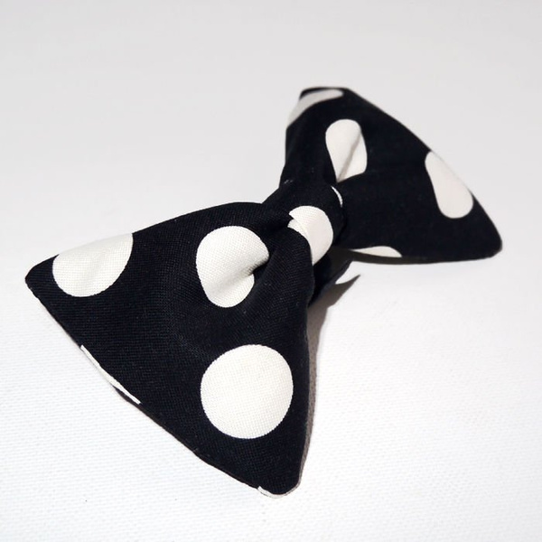 Dog Bow Tie, gift for dog, Pet Bow Tie, Bowtie, Collar Attachment, model Marian