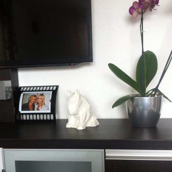 Sculpture Bull Terrier White