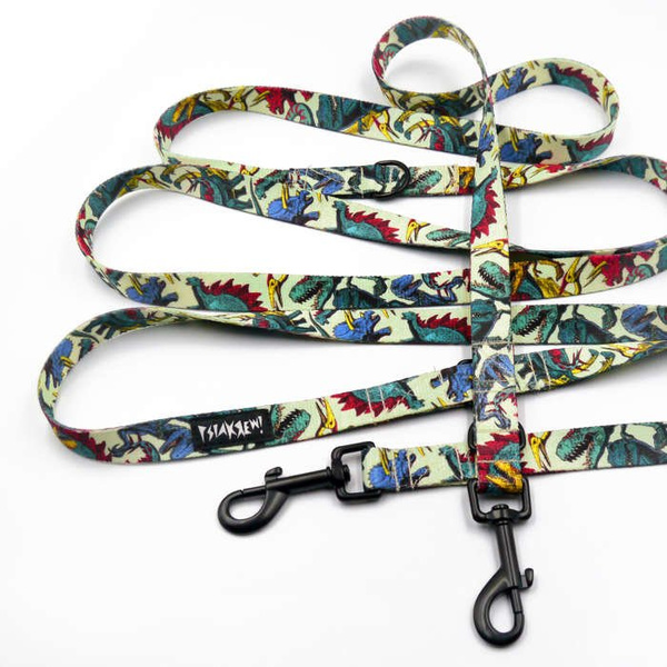 Long Dog Leash Jurassic Bark width 2 cm (0.78") wide, black snap hook 7 cm