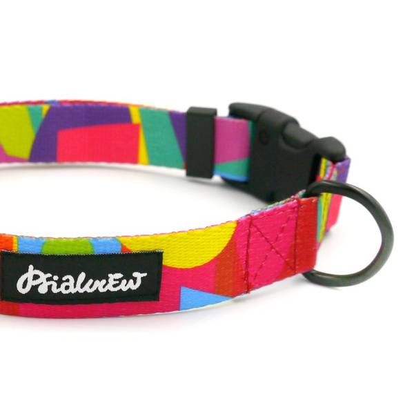 Verstellbares Halsband Kaleidoskop Psiakrew, 2,5 cm breit, schwarze Beschläge