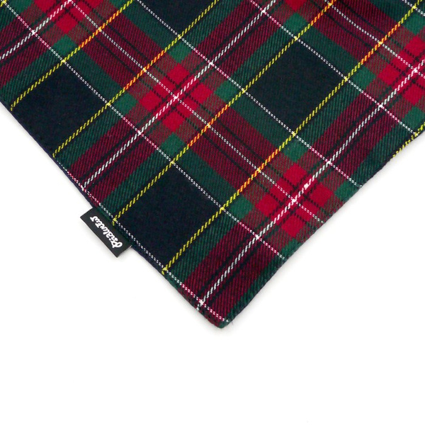 Bandanka dla psa w szkocką kratę Tartan Psiakrew granatowa