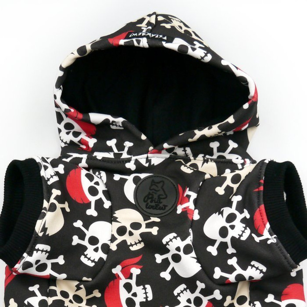 Dog Hoodie Pirates Psiakrew, reflective inserts, skull pattern